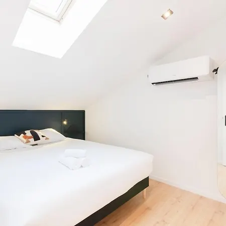 Apartment Le Splendide De Poincare