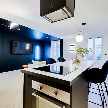 Apartment Le Splendide De Poincare